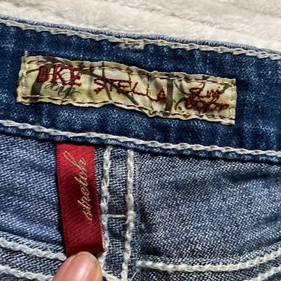 BKE Stretch Boot - Picture 6 of 6